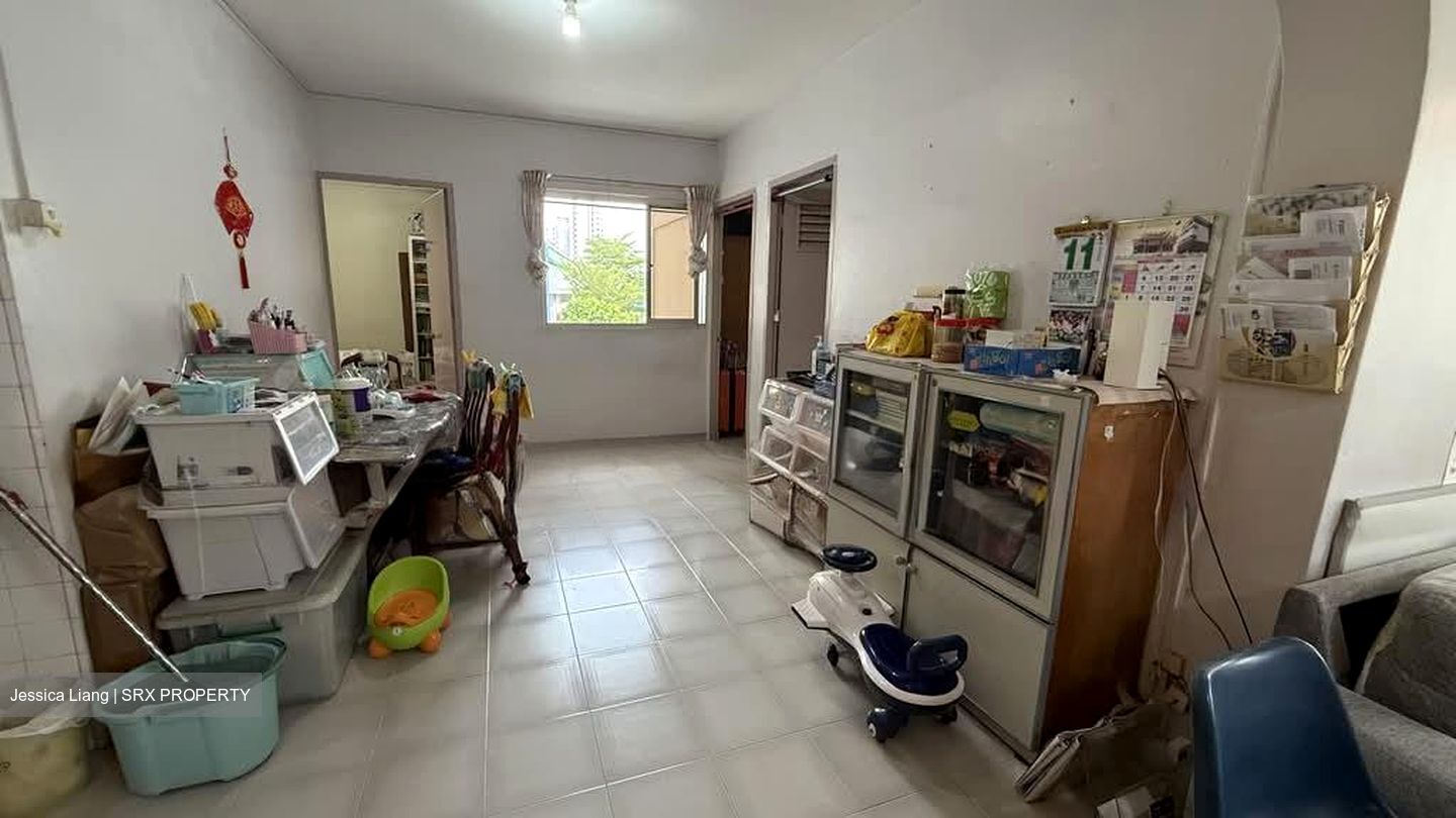 Blk 60 Dakota Crescent (Geylang), HDB 4 Rooms #560085001
